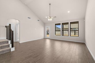 Building Photo - 6015 Briarstone Crest Dr