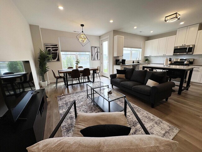 Foto del edificio - 28379 Torch Pkwy