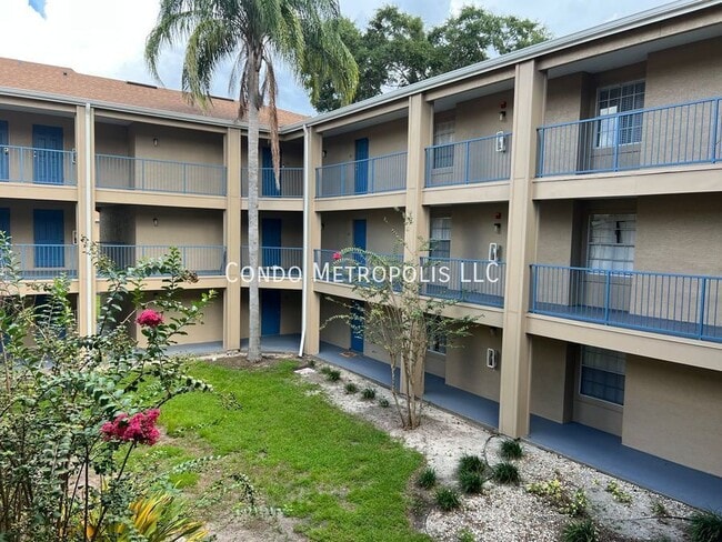 Foto del edificio - 7350 Westpointe Blvd