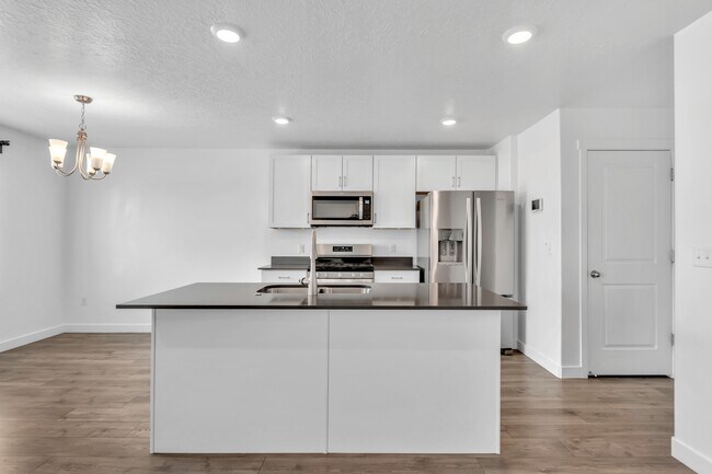 Foto del edificio - 480 W 1890 S