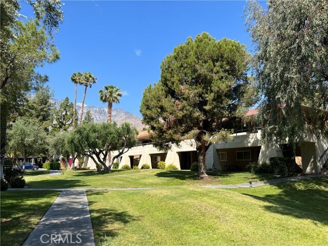 Foto del edificio - 2860 N Los Felices Rd