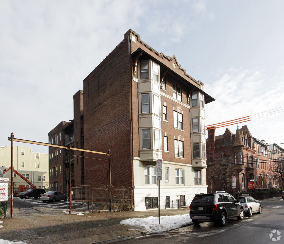 Building Photo - 1601-1607 Green St