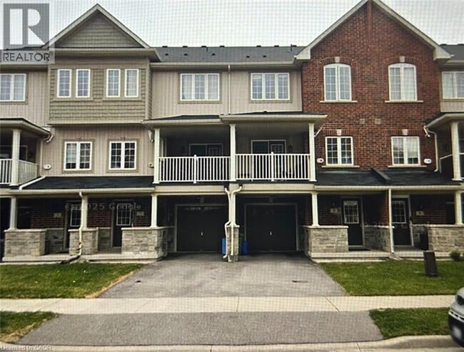 Building Photo - 7 Hiscott Dr