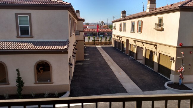 Foto del edificio - 130 S Hewes St