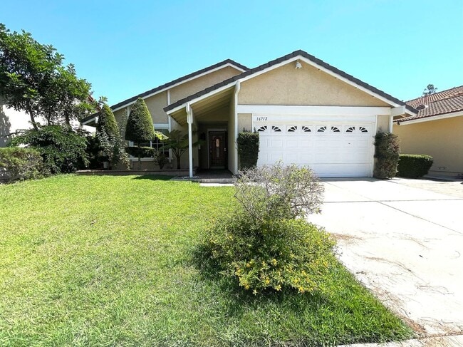 Building Photo - 16712 Stowers Ave