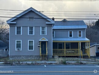 Building Photo - 47 Commercial St