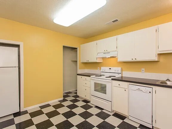 Foto del edificio - 4507 SE 67th Ave