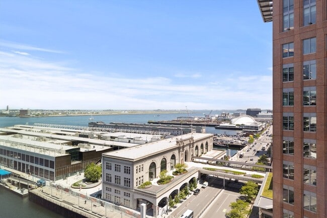 Building Photo - 133 Seaport Blvd
