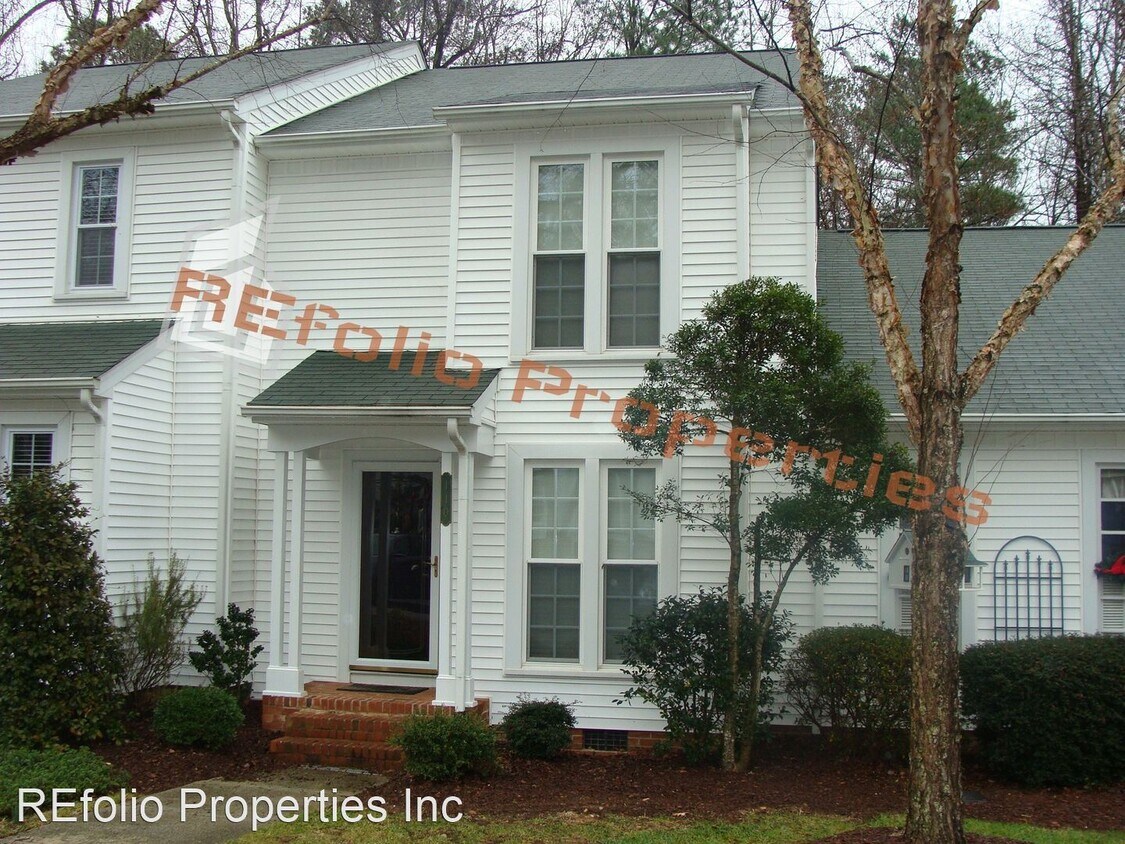 Primary Photo - 2 br, 2.5 bath House - 110 Planetree Lane