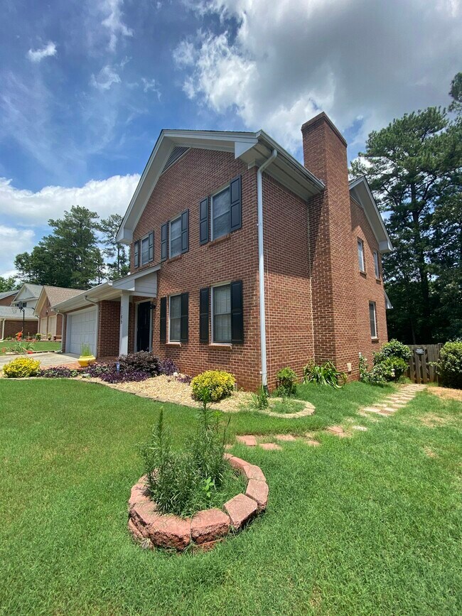Foto del edificio - 1165 Vineyard Ct