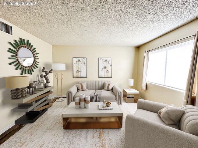 Building Photo - UPGRADED 2 BEDROOM 2 STORY CONDO