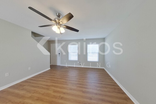 Foto del edificio - 2825 NW 3rd Pl