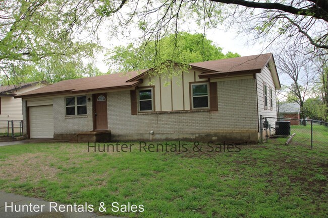 Building Photo - 3 br, 1.5 bath House - 1211 S 9th St