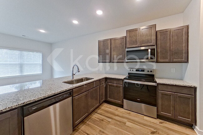 Foto del edificio - 6106 Taramore Ln NW