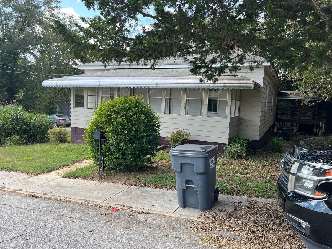 Foto principal - Rent NOW! Charming and spacious historic h...