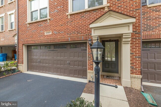 Foto del edificio - 42557 Dreamweaver Dr