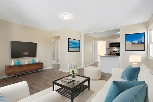 Building Photo - 2619 NE 39th Terrace