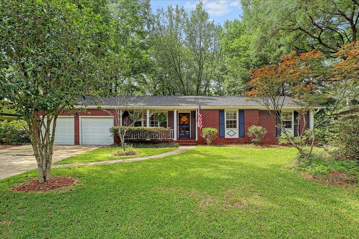 Foto principal - 1241 Gilmore Rd