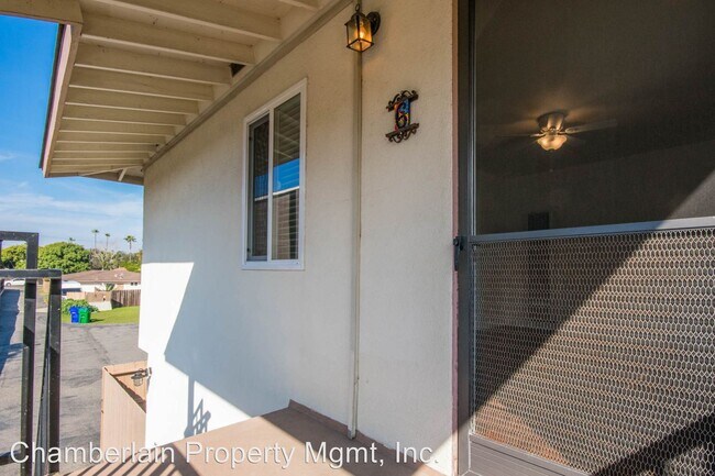 Building Photo - 1 br, 1 bath House - 325 Chestnut #6