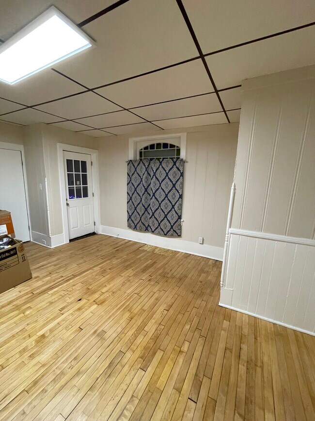 Foto del edificio - 622 Jefferson St Apt A