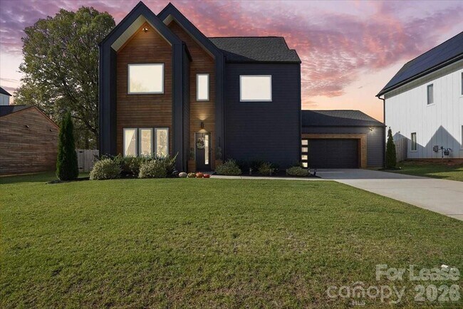 Foto del edificio - 5908 Pepper Bush Ln