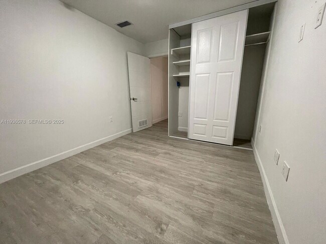 Foto del edificio - 25869 SW 139th Ct