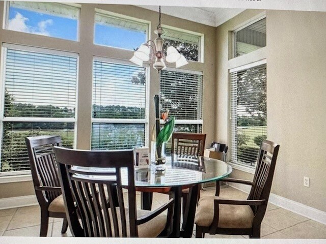 Foto del edificio - 25 Oak Tree Dr