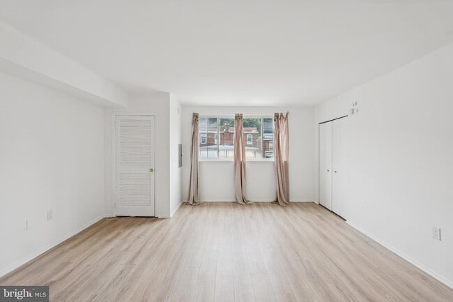Photo - 4616 Silverwood St Townhome