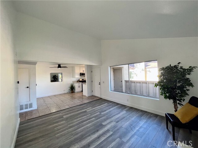 Building Photo - 1200 Cabrillo Park Dr