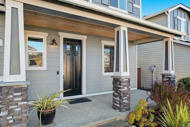 Building Photo - 4240 Overlook Ct