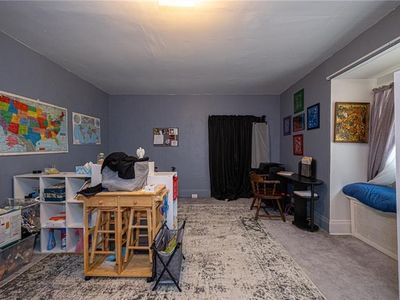Dormitorio 3 - 4740 Juniper St