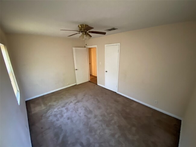 Building Photo - 1311 Elton St