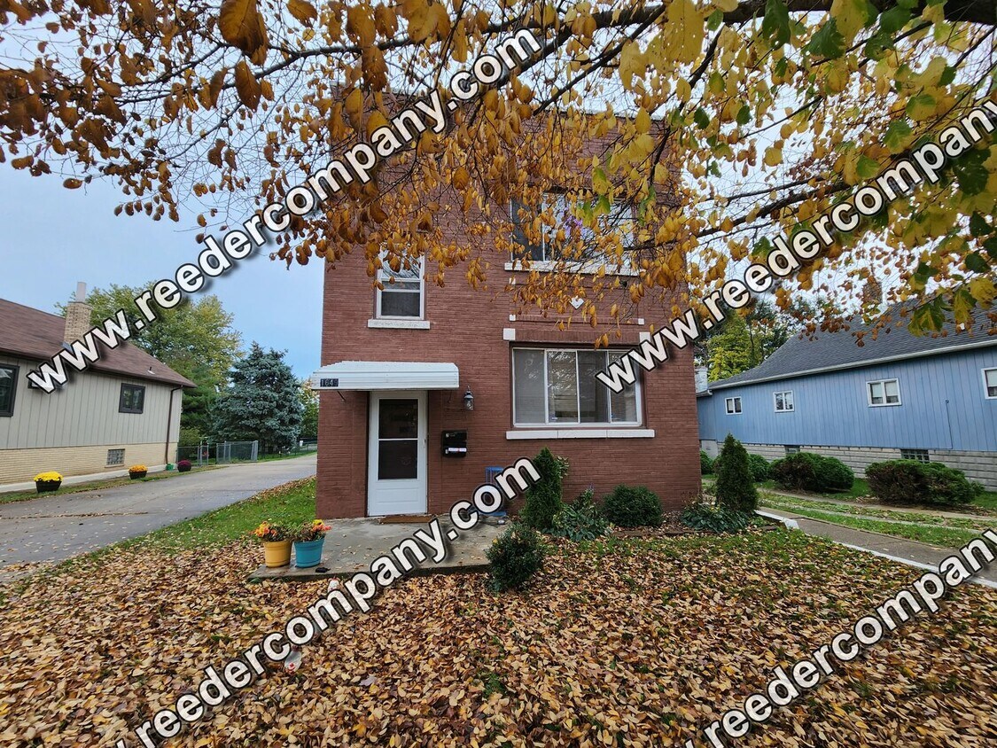 1649 Lake Ave Unit 1, Whiting, IN 46394 Room for Rent in Whiting, IN