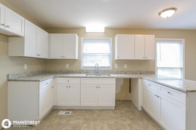 Building Photo - 633 Stone Harbor Pkwy SW, Marietta, GA 30060