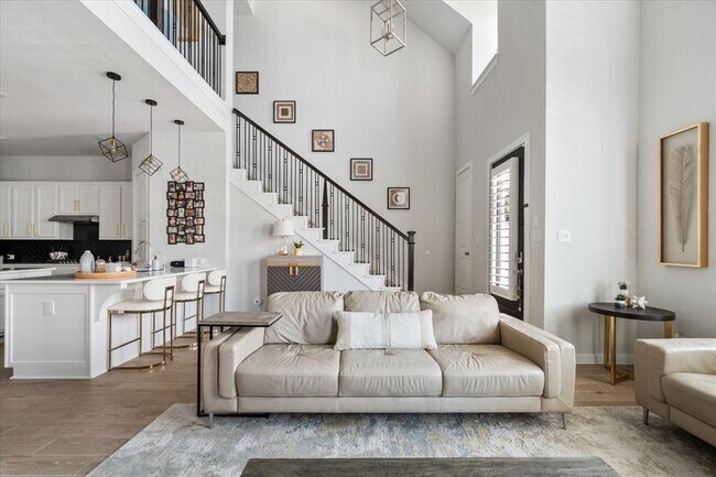 Building Photo - 16643 Texas Hill Country Rd