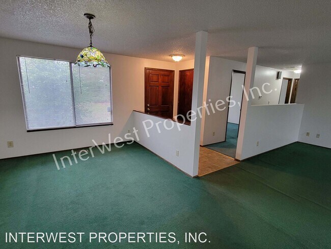Foto del edificio - 3 br, 2 bath House - 3170 NW PARK VIEW DR