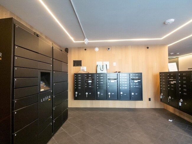 Foto del edificio - 1201 Sutter St