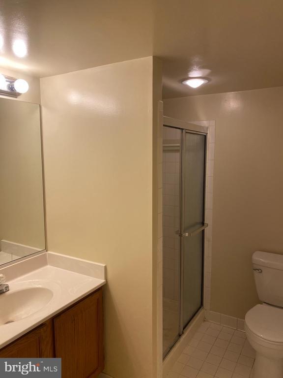 Foto del edificio - 5623 Gresham Ln