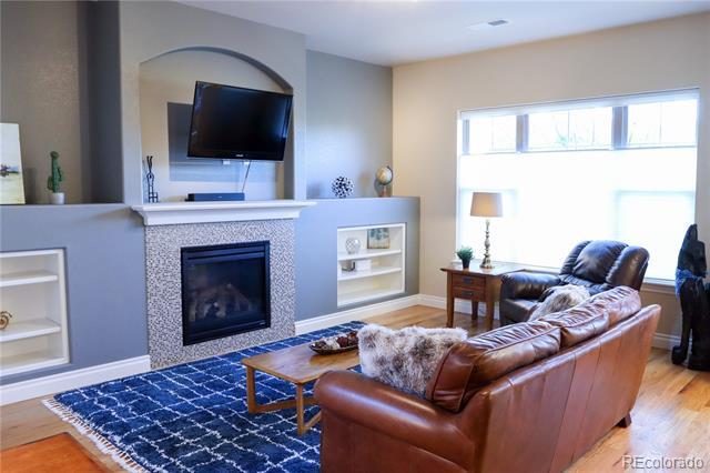 Foto del edificio - 9242 RidgeGate Pkwy
