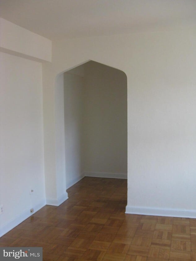 Primary Photo - 1010 25th St NW
