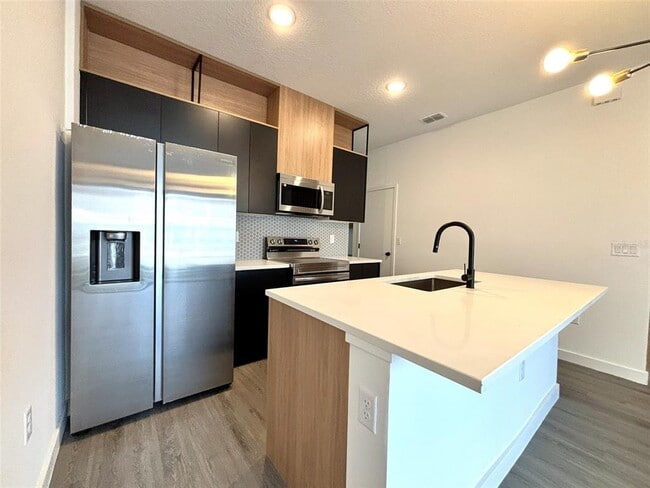 Building Photo - 3238 Sustainable Wy