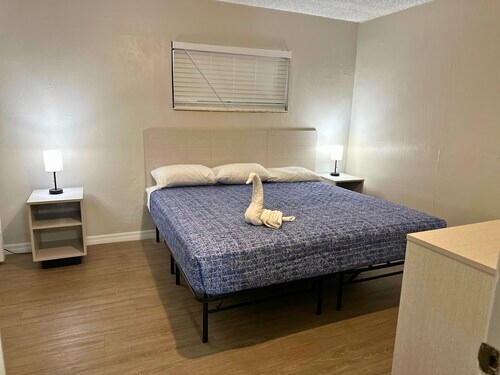 Foto del edificio - 4645 N Socrum Loop Rd