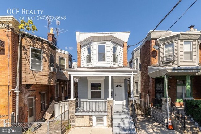 Building Photo - West Philadelphia Renovated Rowhome