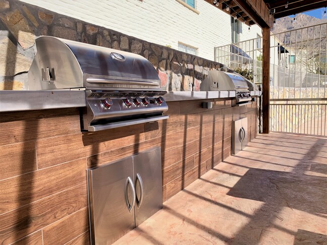 Gas Grills - Kings Hill Apartments