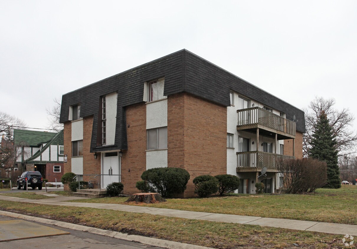 Primary Photo - 2759 Powell Dr