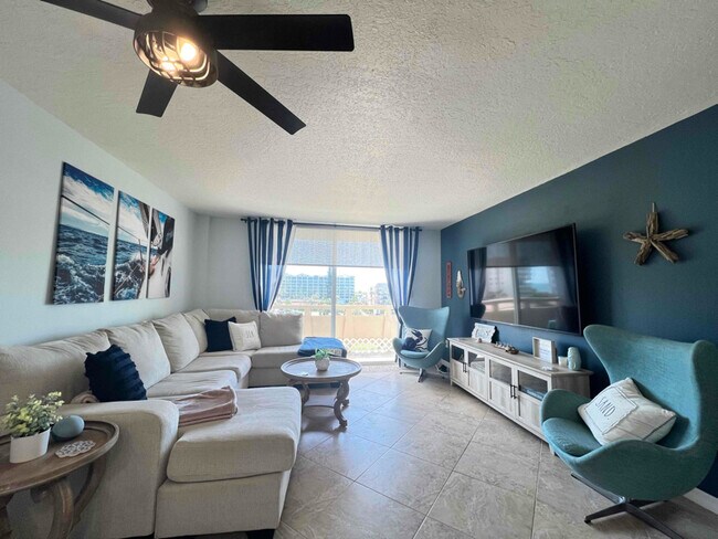 Building Photo - 2020 N Atlantic Ave