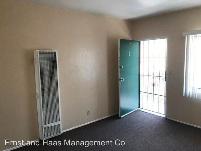 Foto del edificio - 815 E 9th St