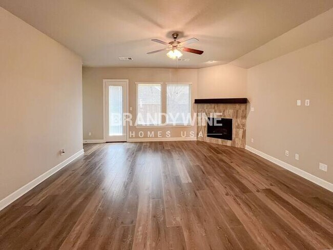 Building Photo - 9620 Oxbow Ln