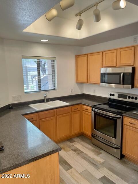 Building Photo - 11680 E Sahuaro Dr