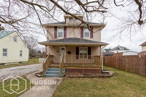 Primary Photo - 1073 Wilson Ave